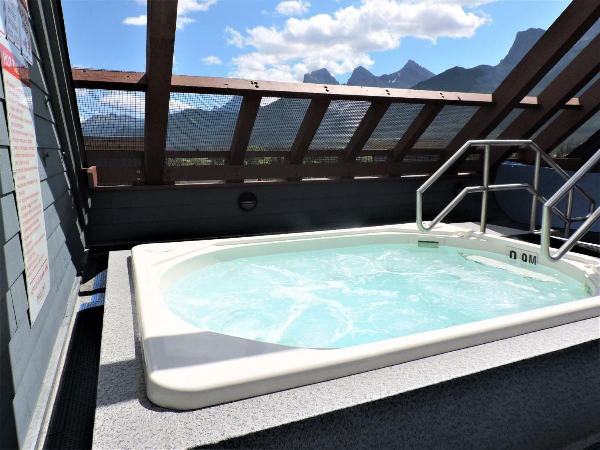 Fenwick Vacation Rental Open Hot Tub Glorious Mountain 2 Bedroomキャンモア エクステリア 写真