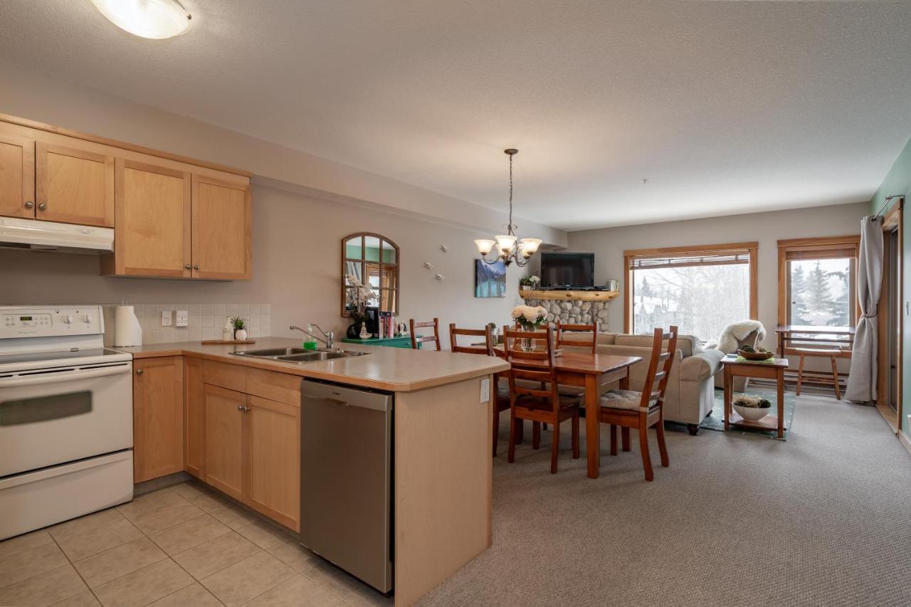 Fenwick Vacation Rental Open Hot Tub Glorious Mountain 2 Bedroomキャンモア エクステリア 写真