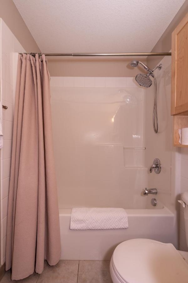 Fenwick Vacation Rental Open Hot Tub Glorious Mountain 2 Bedroomキャンモア エクステリア 写真