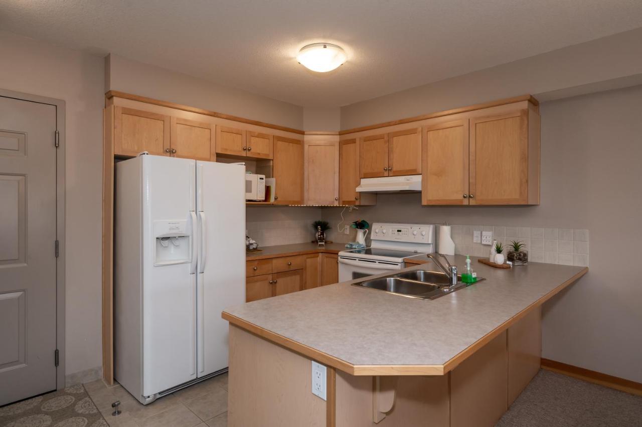 Fenwick Vacation Rental Open Hot Tub Glorious Mountain 2 Bedroomキャンモア エクステリア 写真